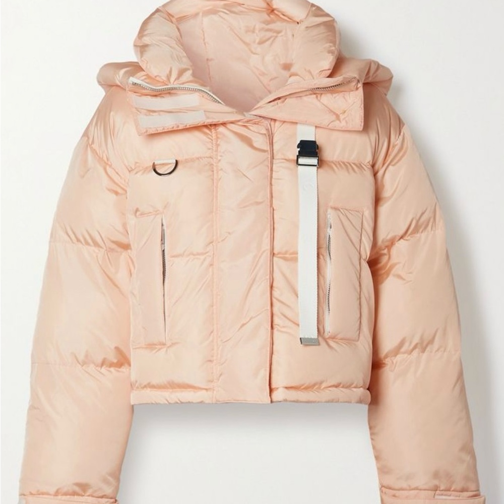 Shoreditch Ski Club Willow Short Puffer Jacket in Peach Size L NWOT - Picture 3 of 9